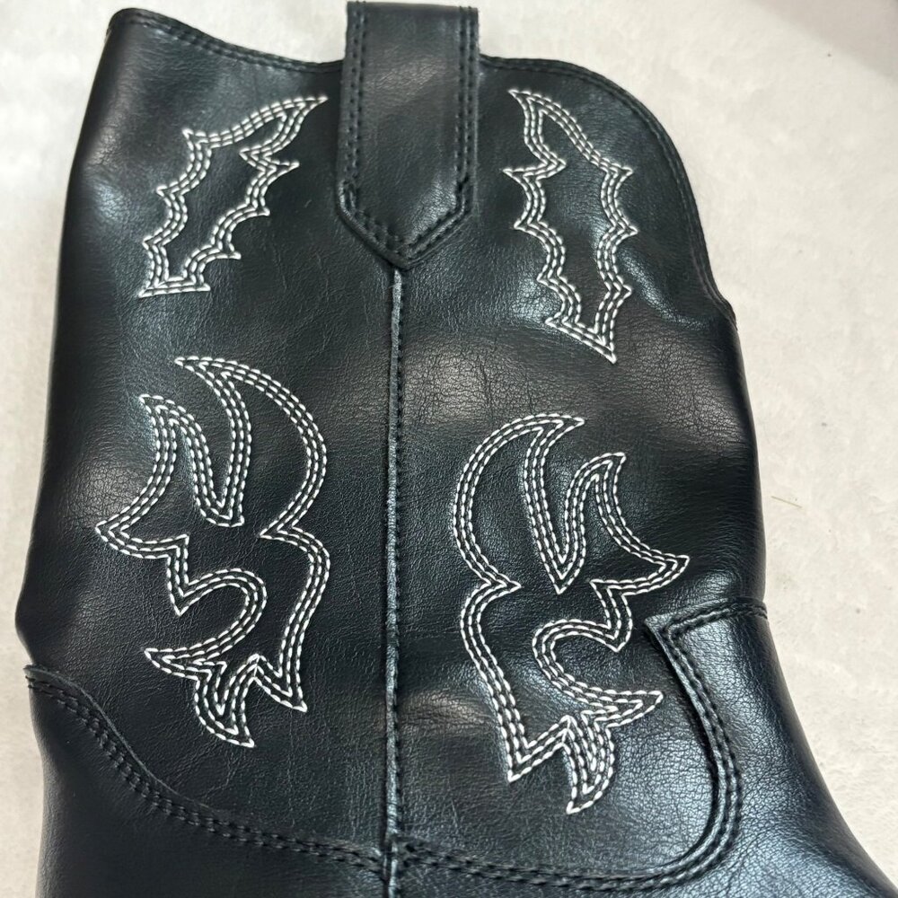 Black Western Cowboy Boots Womens 7.5M Indigo Rd. Embroidered Detail Pointed Toe - Picture 9 of 11